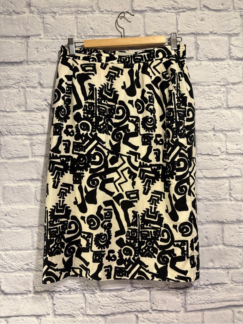 Vintage Via Moda Black & White Abstract Midi Skirt Size 12